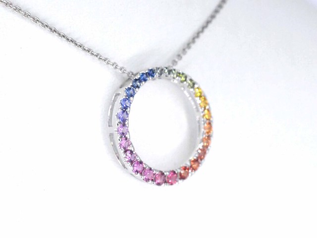 Witgouden hanger met multi colour saffieren in een cirkel gezet, excl. ketting - afbeelding 4 van  9