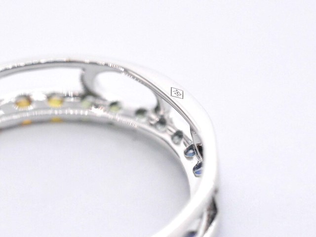 Witgouden hanger met multi colour saffieren in een cirkel gezet, excl. ketting - afbeelding 7 van  9