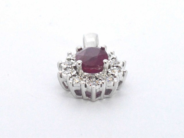 Witgouden hanger met natuurlijke diamanten en robijn - afbeelding 8 van  10