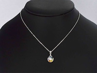 Witgouden hanger met natuurlijke diamanten en saffieren, excl. ketting - afbeelding 2 van  6