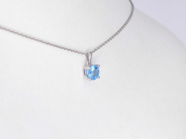 Witgouden hanger met topaas - afbeelding 5 van  7