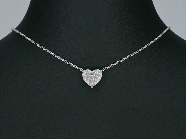 Witgouden hartvormige hanger en collier vol met diamanten - afbeelding 2 van  10