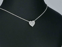 Witgouden hartvormige hanger en collier vol met diamanten - afbeelding 6 van  10