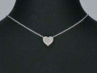 Witgouden hartvormige hanger en collier vol met diamanten - afbeelding 11 van  11