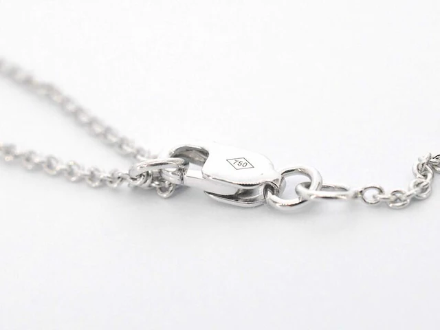Witgouden hartvormige hanger en collier vol met diamanten - afbeelding 10 van  11