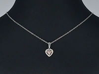 Witgouden hartvormige hanger met natuurlijke roze en witte diamant - afbeelding 2 van  7