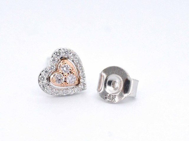 Witgouden hartvormige oorbellen met natuurlijke roze en witte diamant - afbeelding 9 van  10