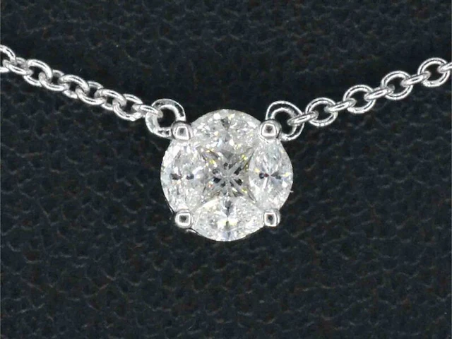 Witgouden ketting en hanger met diamant - afbeelding 1 van  9