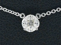 Witgouden ketting en hanger met diamant