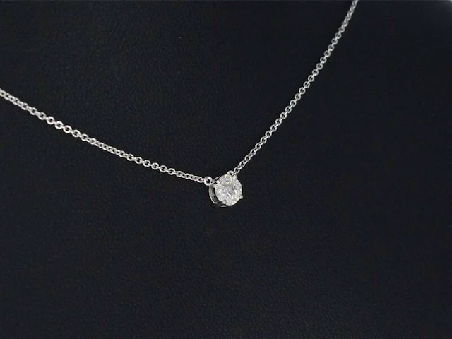 Witgouden ketting en hanger met diamant - afbeelding 4 van  9