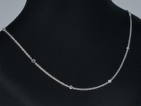 Witgouden ketting met 8 briljant geslepen diamanten - afbeelding 5 van  7