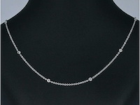 Witgouden ketting met 8 briljant geslepen diamanten - afbeelding 1 van  7