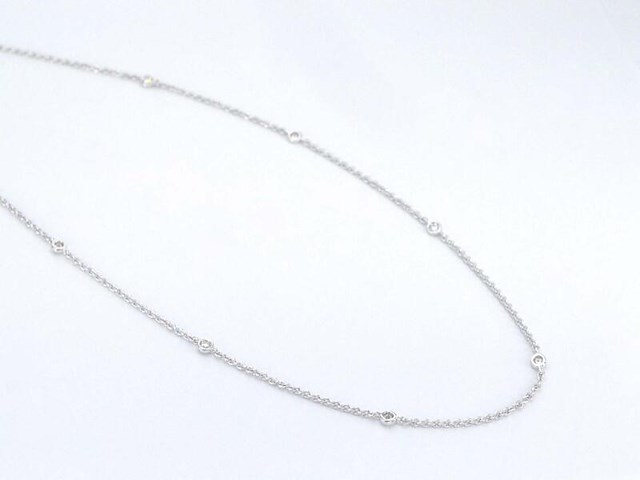 Witgouden ketting met 8 briljant geslepen diamanten - afbeelding 5 van  8