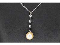 Witgouden ketting met parel en diamanten - afbeelding 2 van  7