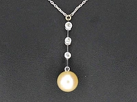 Witgouden ketting parel diamant