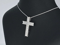 Witgouden kruis hanger met briljant geslepen diamanten - afbeelding 4 van  9