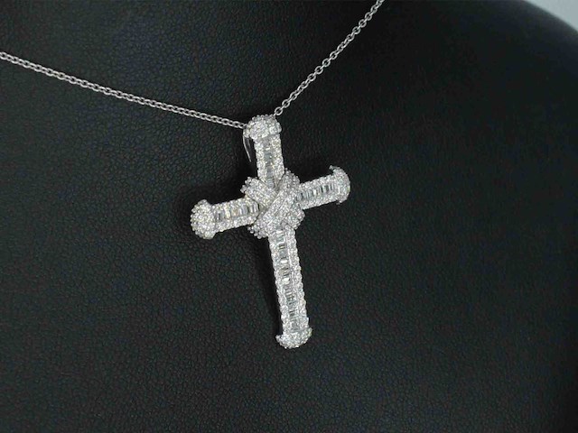 Witgouden kruishanger met diamanten - afbeelding 5 van  6
