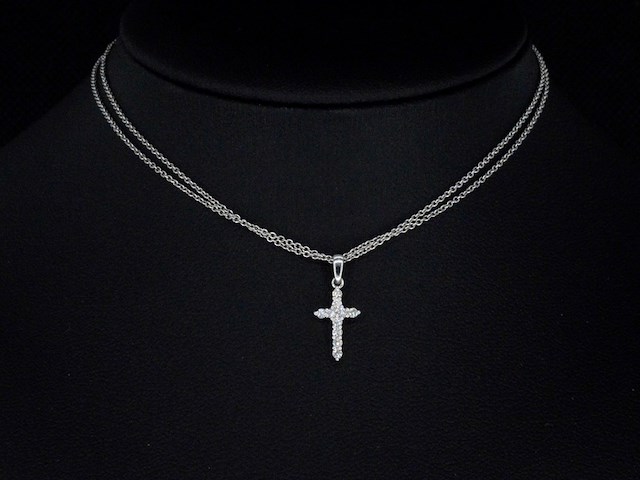 Witgouden kruishanger met natuurlijk diamanten, excl. ketting - afbeelding 2 van  6