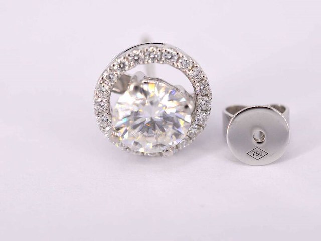 Witgouden natuurlijke diamanten entourage oorbellen van 1.80 carat - afbeelding 6 van  9