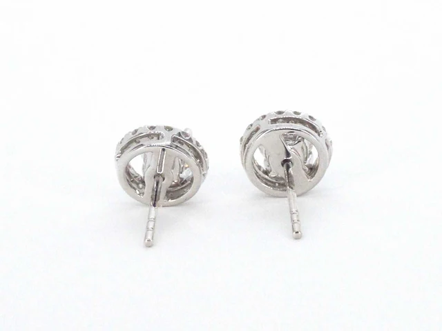 Witgouden oorbellen briljant 1.00 ct - afbeelding 8 van  9