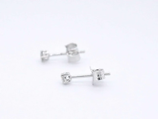 Witgouden oorbellen diamant 0.10 ct - afbeelding 5 van  8