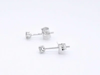 Witgouden oorbellen diamant 0.10 ct - afbeelding 5 van  8