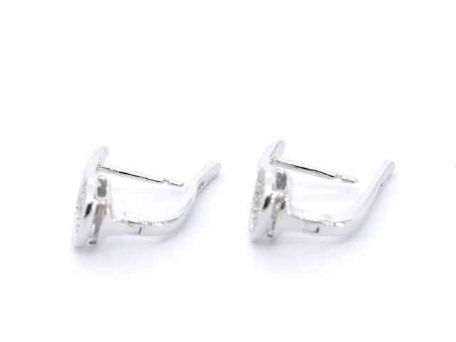 Witgouden oorbellen diamant 0.20 ct - afbeelding 9 van  10