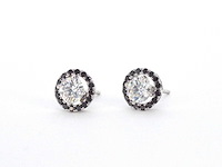 Witgouden oorbellen diamant 1.00 carat met zwarte diamanten - afbeelding 4 van  8