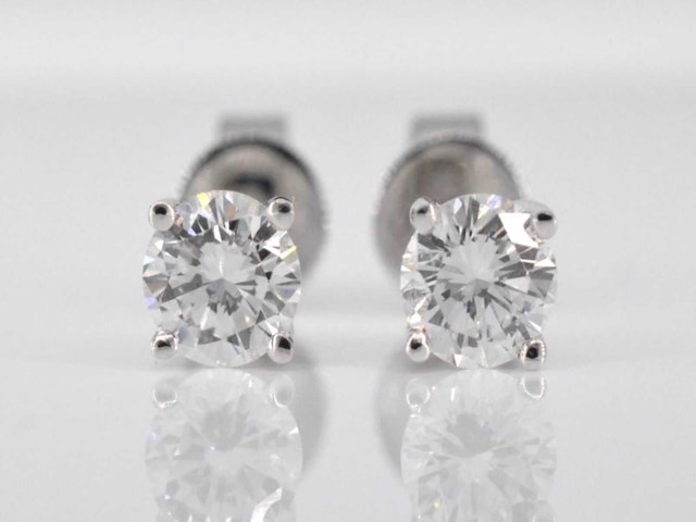 Witgouden oorbellen diamant 1.00 ct - afbeelding 1 van  5
