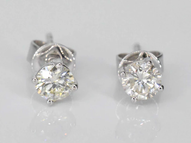 Witgouden oorbellen diamant 1.00 ct - afbeelding 1 van  6