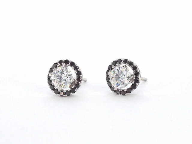 Witgouden oorbellen diamant 1.00 ct - afbeelding 3 van  8