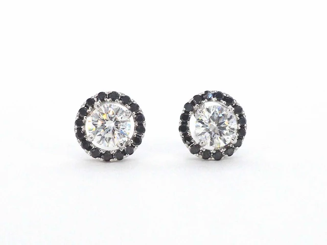 Witgouden oorbellen diamant 1.00 ct - afbeelding 6 van  8