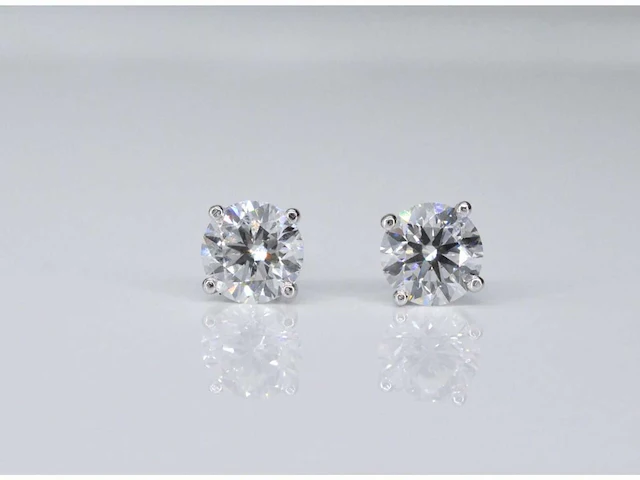 Witgouden oorbellen diamant 1.00 ct - afbeelding 4 van  7
