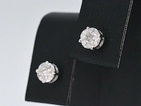 Witgouden oorbellen diamant - afbeelding 5 van  10