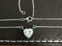 Witgouden oorbellen diamant
