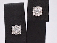 Witgouden oorbellen met briljant geslepen diamanten