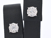Witgouden oorbellen met briljant geslepen diamanten - afbeelding 1 van  10