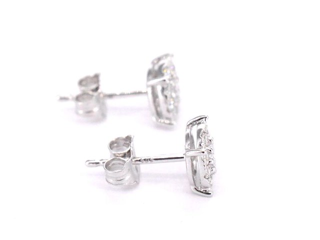 Witgouden oorbellen met briljant geslepen diamanten - afbeelding 7 van  10