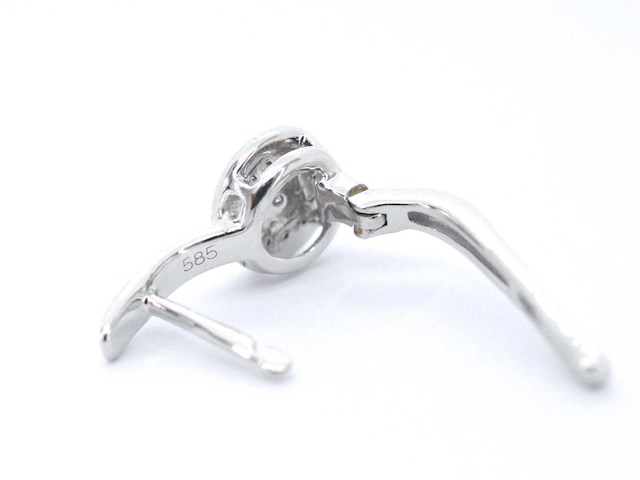 Witgouden oorbellen met diamant - afbeelding 6 van  9