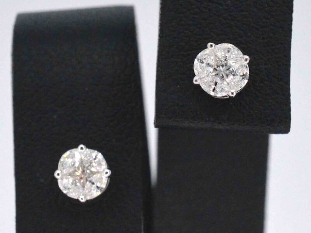 Witgouden oorbellen met diamant - afbeelding 1 van  9