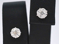 Witgouden oorbellen met diamant - afbeelding 1 van  9