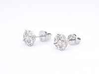 Witgouden oorbellen met diamant - afbeelding 6 van  8