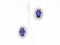 Witgouden oorbellen met diamanten en saffier
