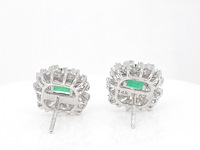 Witgouden oorbellen met diamanten en smaragden - afbeelding 7 van  10