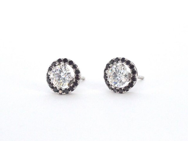 Witgouden oorbellen met diamanten en zwarte diamanten - afbeelding 3 van  9