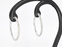 Witgouden oorbellen met diamanten - afbeelding 4 van  7