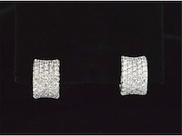 Witgouden oorbellen met diamanten - afbeelding 7 van  11