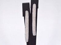 Witgouden oorbellen met diamanten