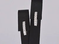 Witgouden oorbellen met diamanten