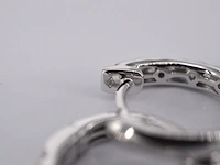 Witgouden oorbellen met diamanten - afbeelding 7 van  9